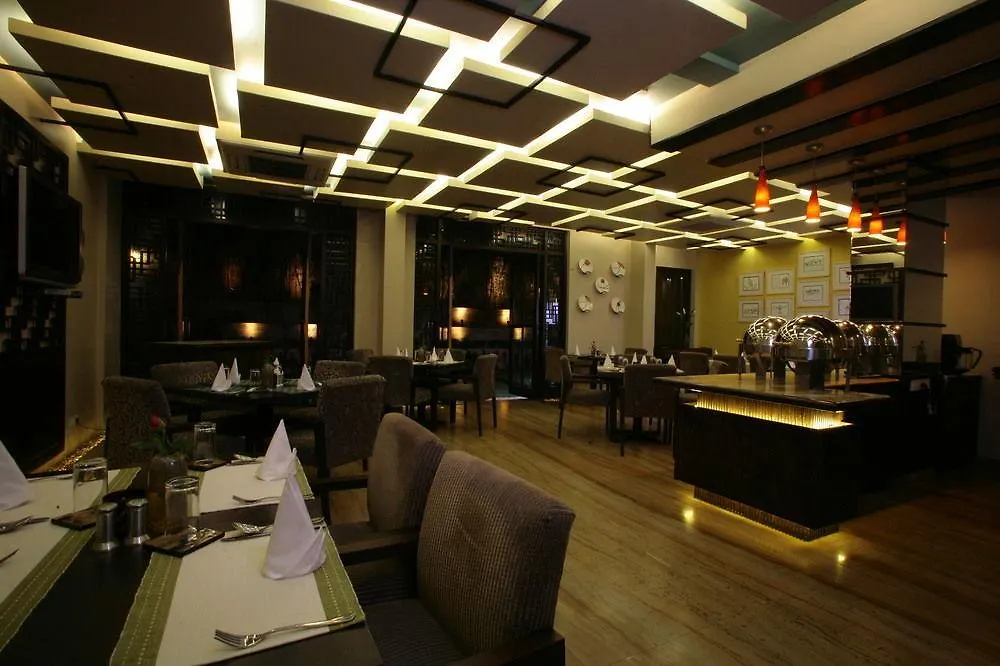 ​Justa Gurgaon Hotel 4*,